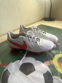 Бутсы  nike tiempo