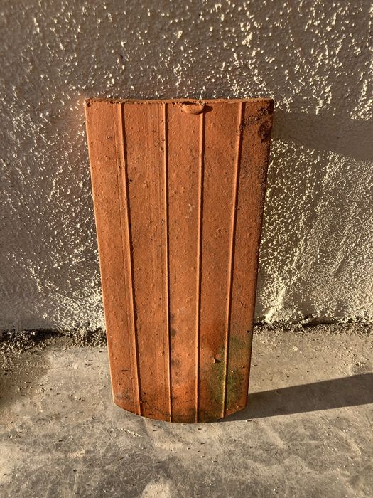 Dachówka karpiówka z demontażu wysyłka 15/36 cm ceramiczna poniemiecka