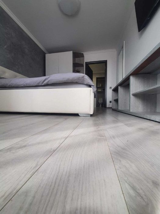 Оренда 1 км квартири по вулиці Квітовій, Старий Парк