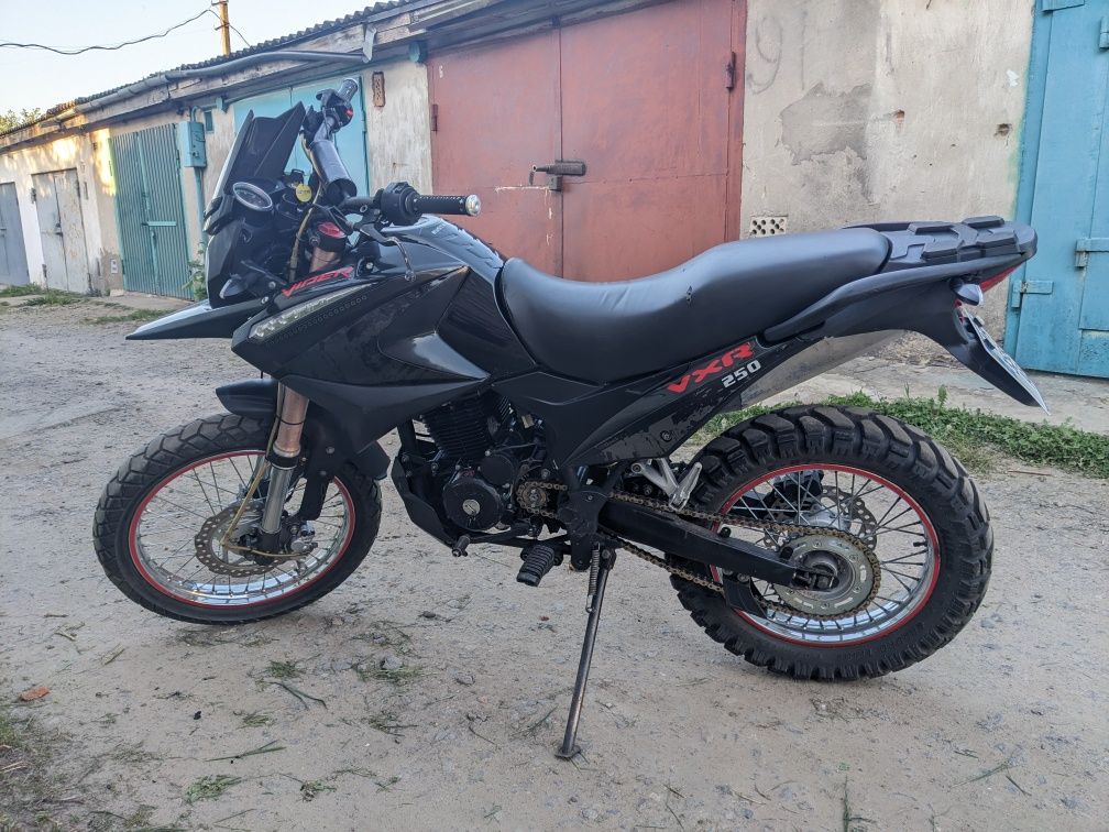 Viper 250 Єндуро