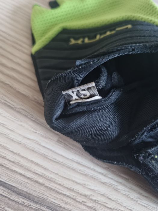 Продам вело рукавички (kellys, lynx)