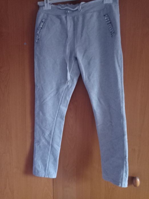 Dresy z wadą  spodnie dresowe