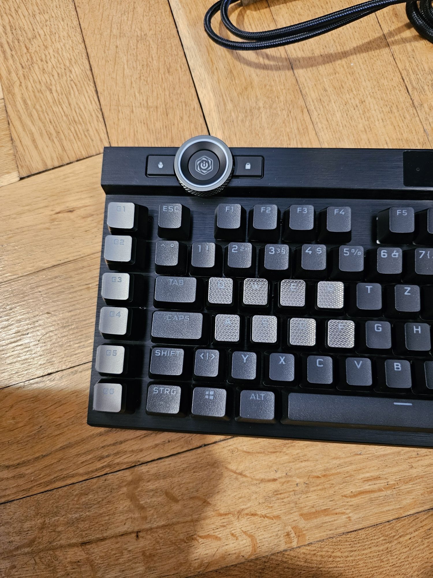 Corsair K100 RGB optyczna mechaniczna klawiatura OPTIX OPX k 100