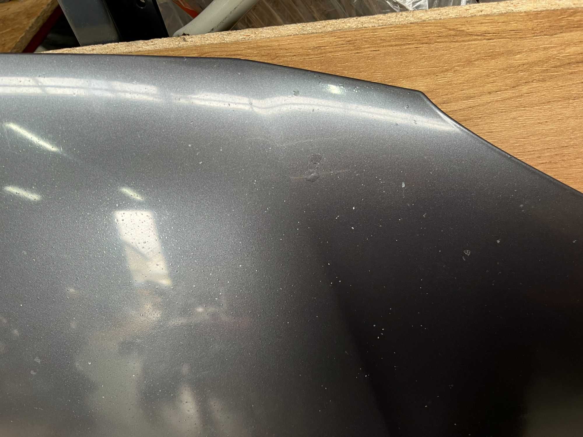 Maska BMW 1 E87 kolor sparkling graphite metalic