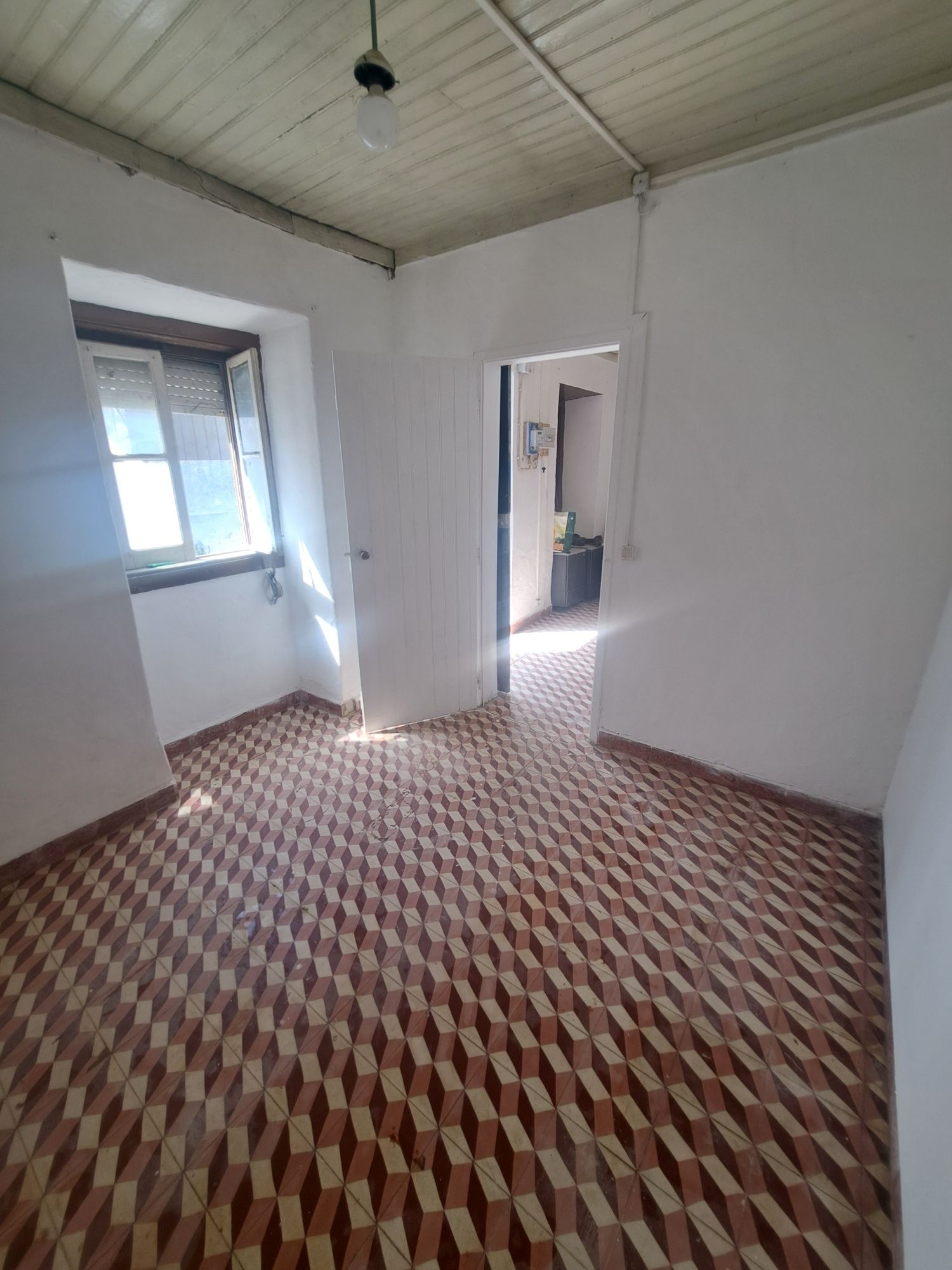 Moradia t2  na macussa