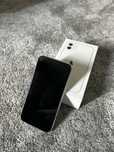 iPhone 11 64gb 75% bateria
