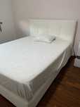 Cama casal nova branca