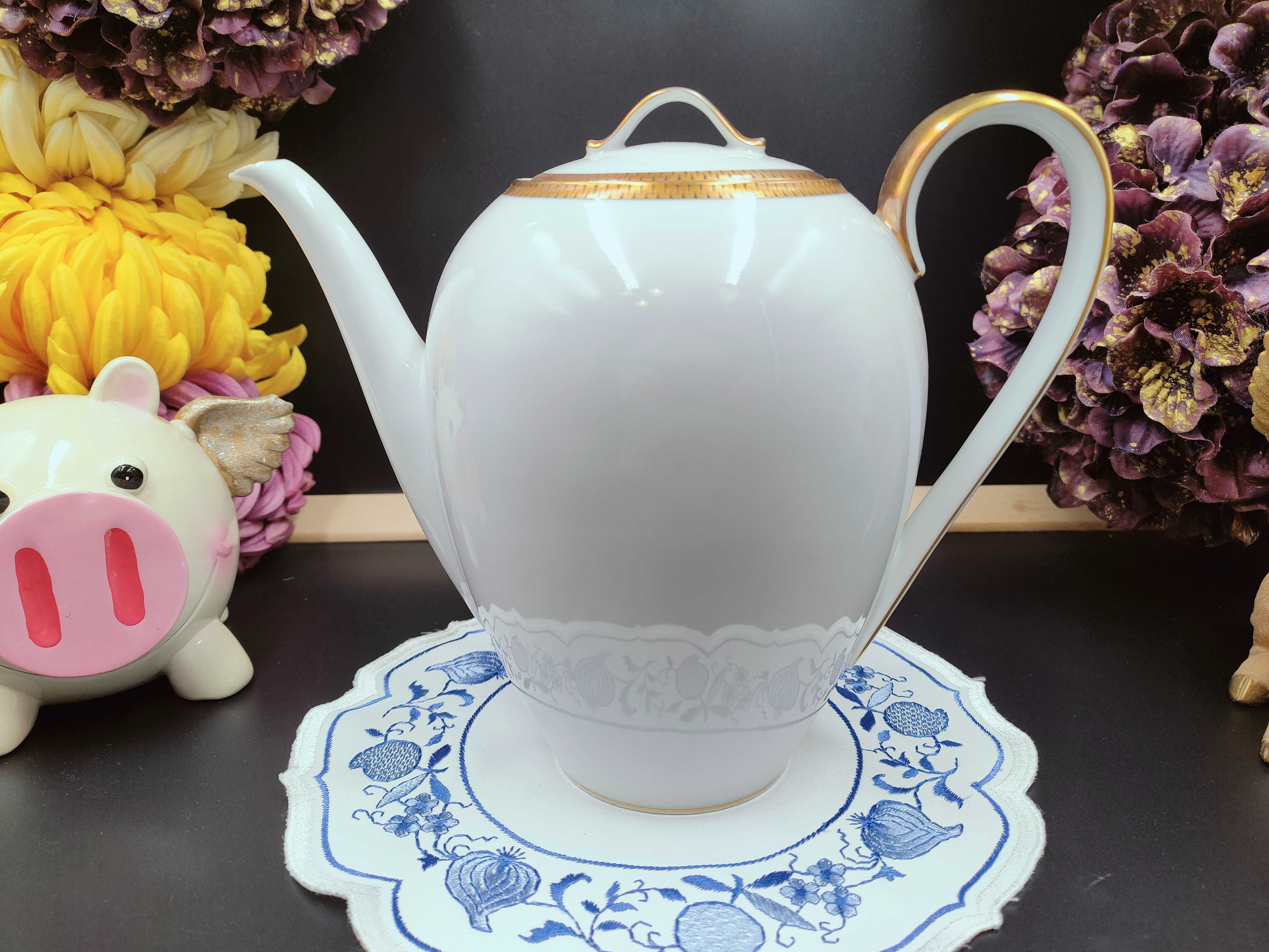 Elegancki dzbanek - Carolus Magnus - Hutschenreuther - 1,4L