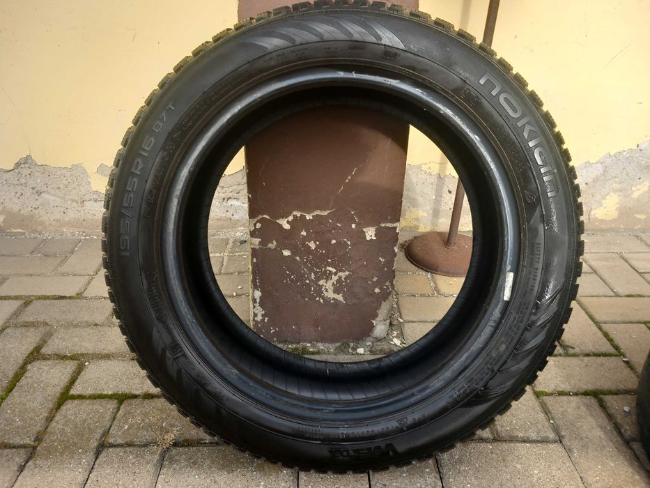 Opony całoroczne 195/55R16 Nokian