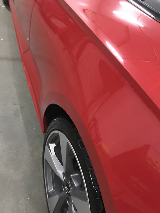 Видалення вм‘ятин з авто