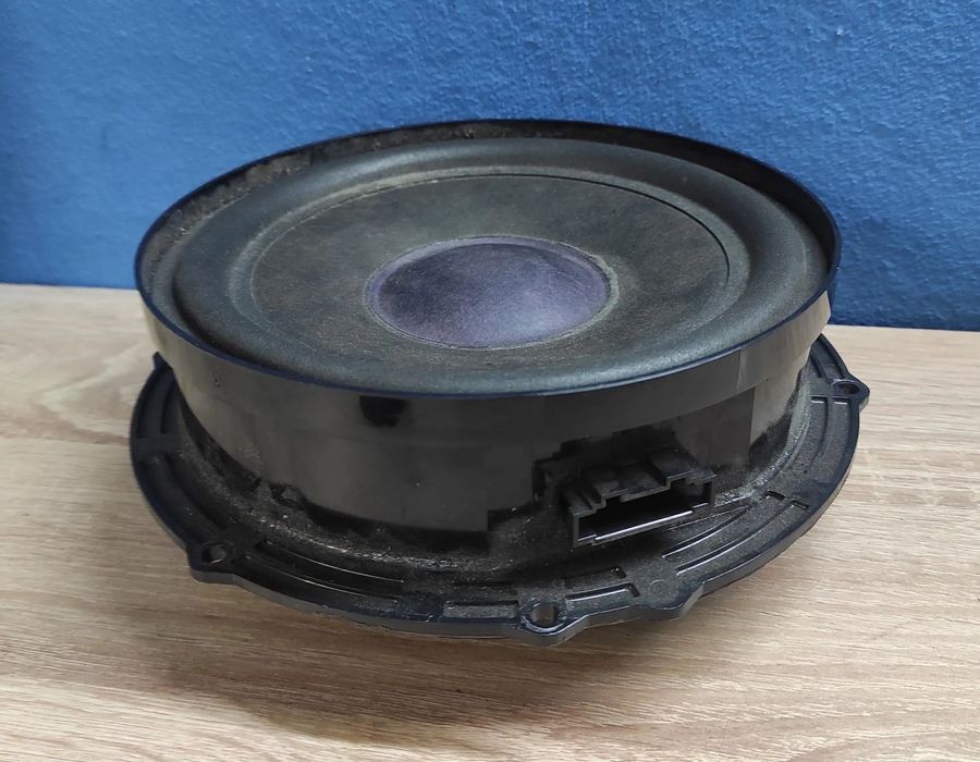 GŁOSNIK GŁOSNIKI VW TOURAN SKODA SUPERB 2 GOLF 5 PRZÓD WYSYŁKA !!!