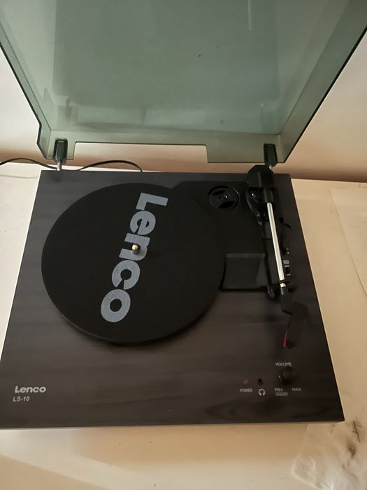 Gramofon Lenco LS10-WD