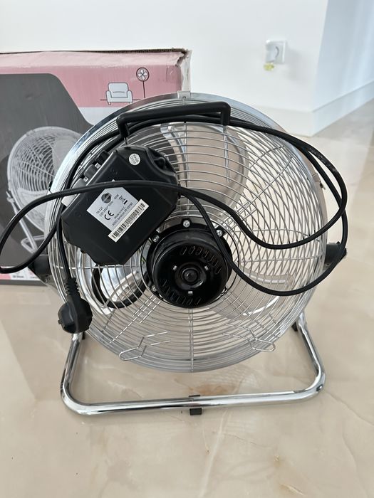 Wentylator podłogowy 30cm 45W Equation