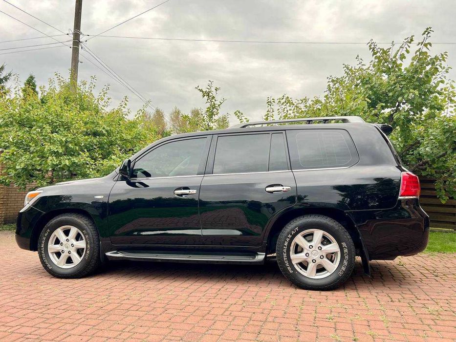 Продам Lexus LX570