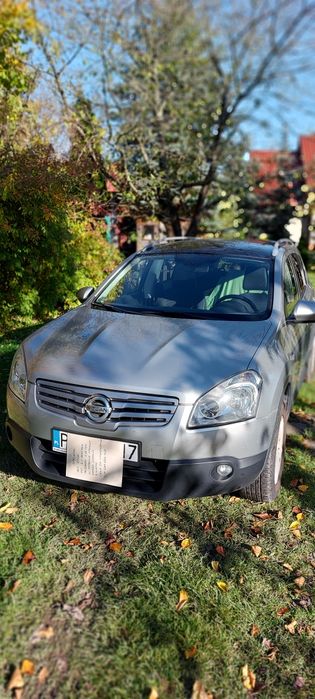 Nissan Qashqai + 2