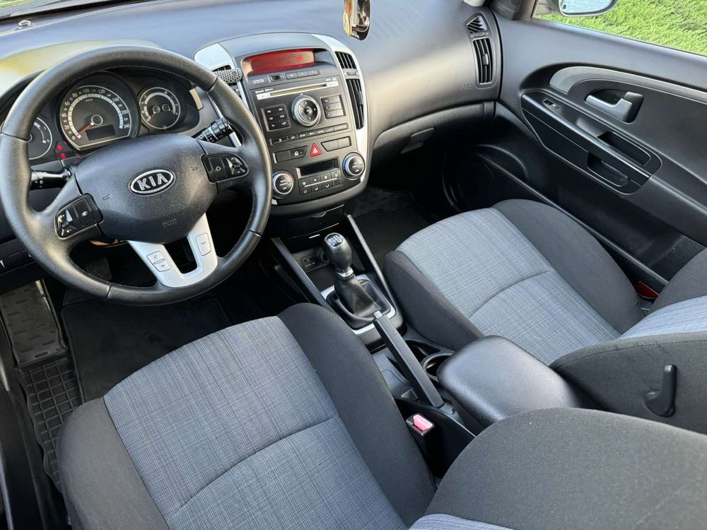 Продам kia ceed