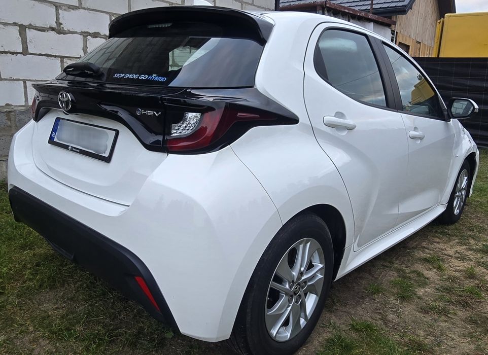 Toyota Yaris Hybrid 1.5 Comfort, 2024 rok. Automat. salon PL, 1 w., se