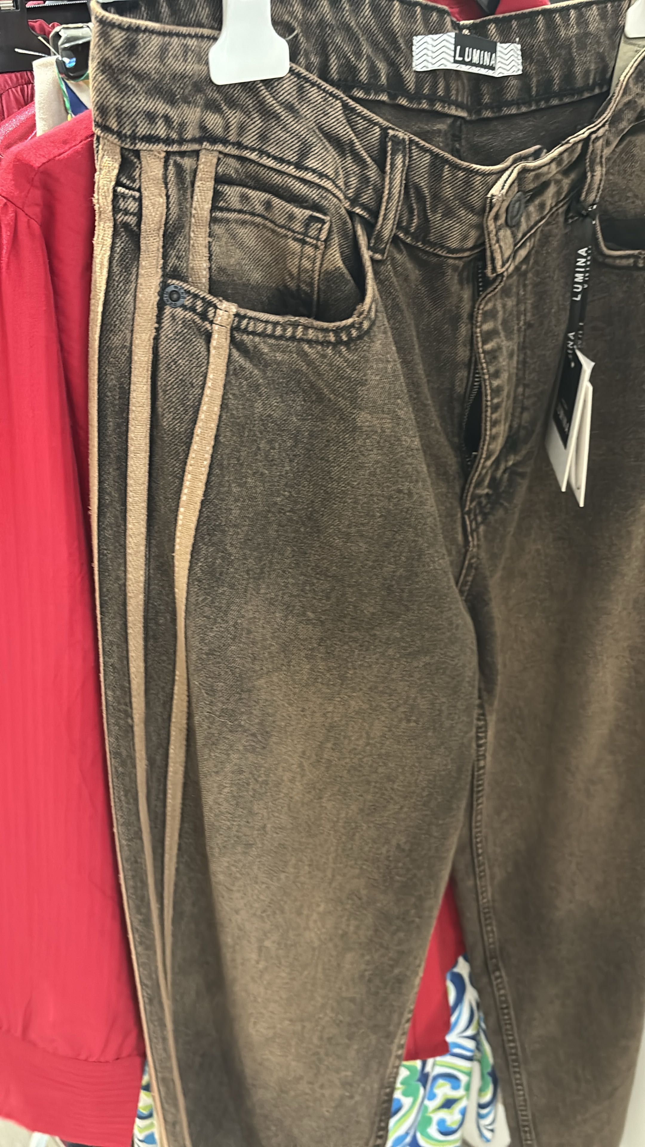 Lote roupa nova com etiquetas