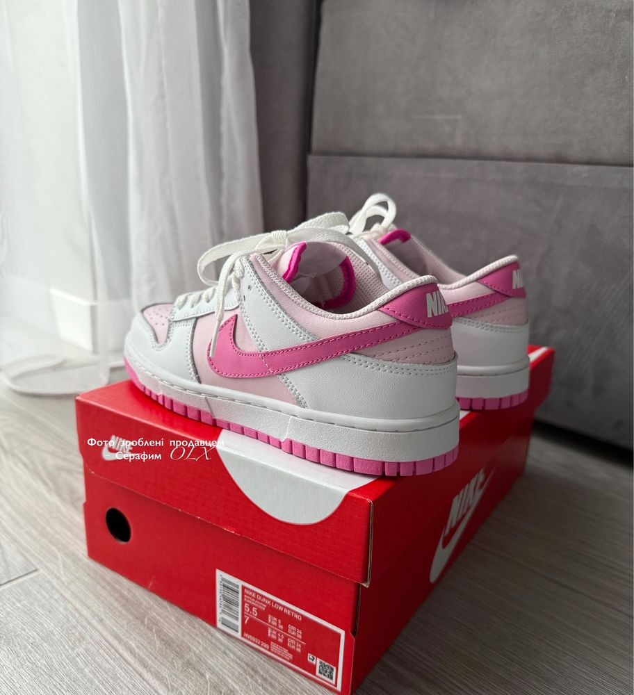 NEW NIKE DUNK LOW pink white (in box)