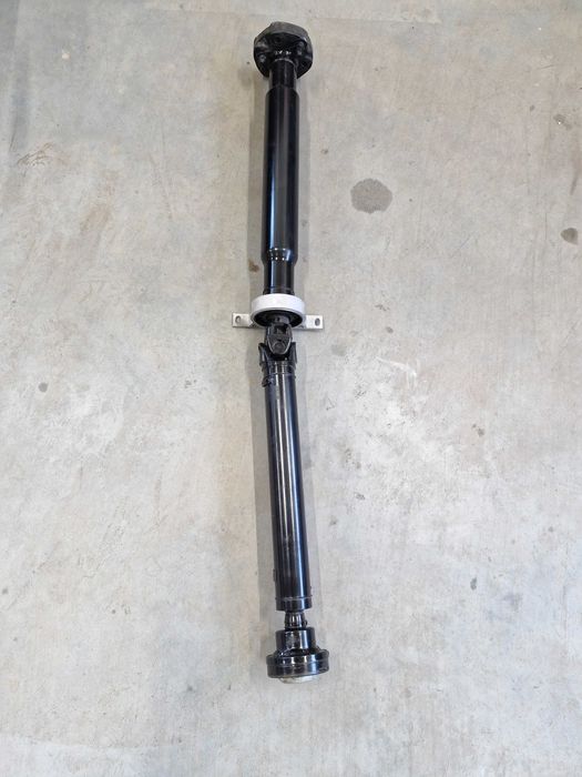 Wał napędowy bmw  E 83  E60 E61