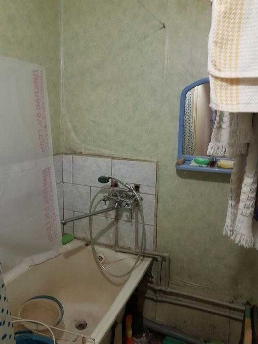 Продам 1к квартиру метро Спортивная 2 минуты пешком, дом с ГАЗом