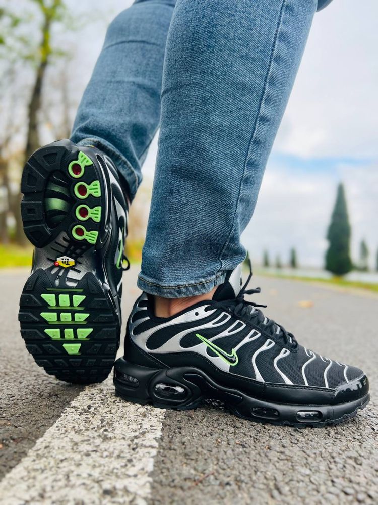 Nike Air Max Plus TN Black Blue White