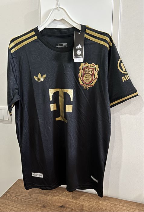 Camisola epsecial aniversario Bayern Munique