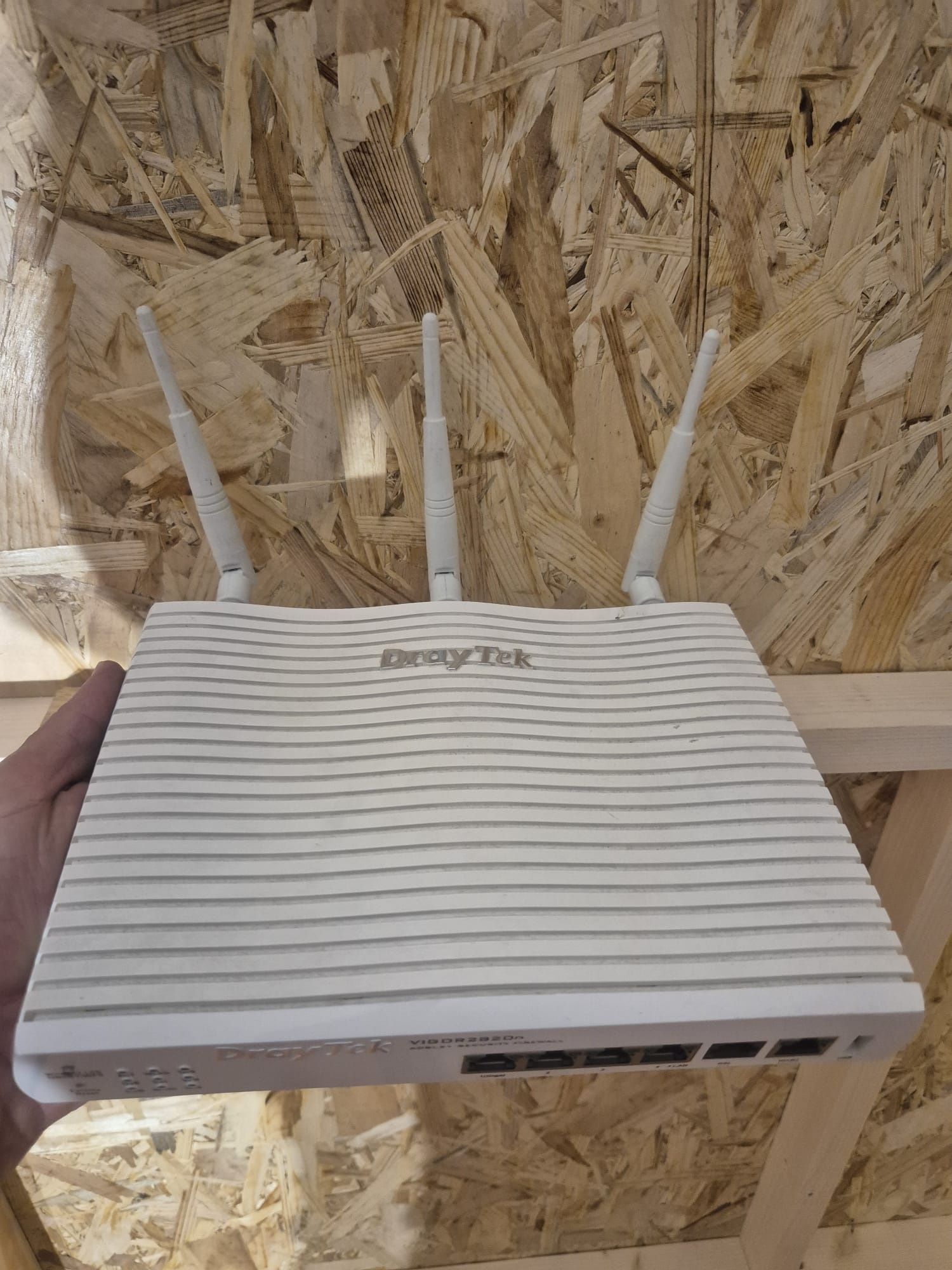 Router Draytek 2820n oferta switch