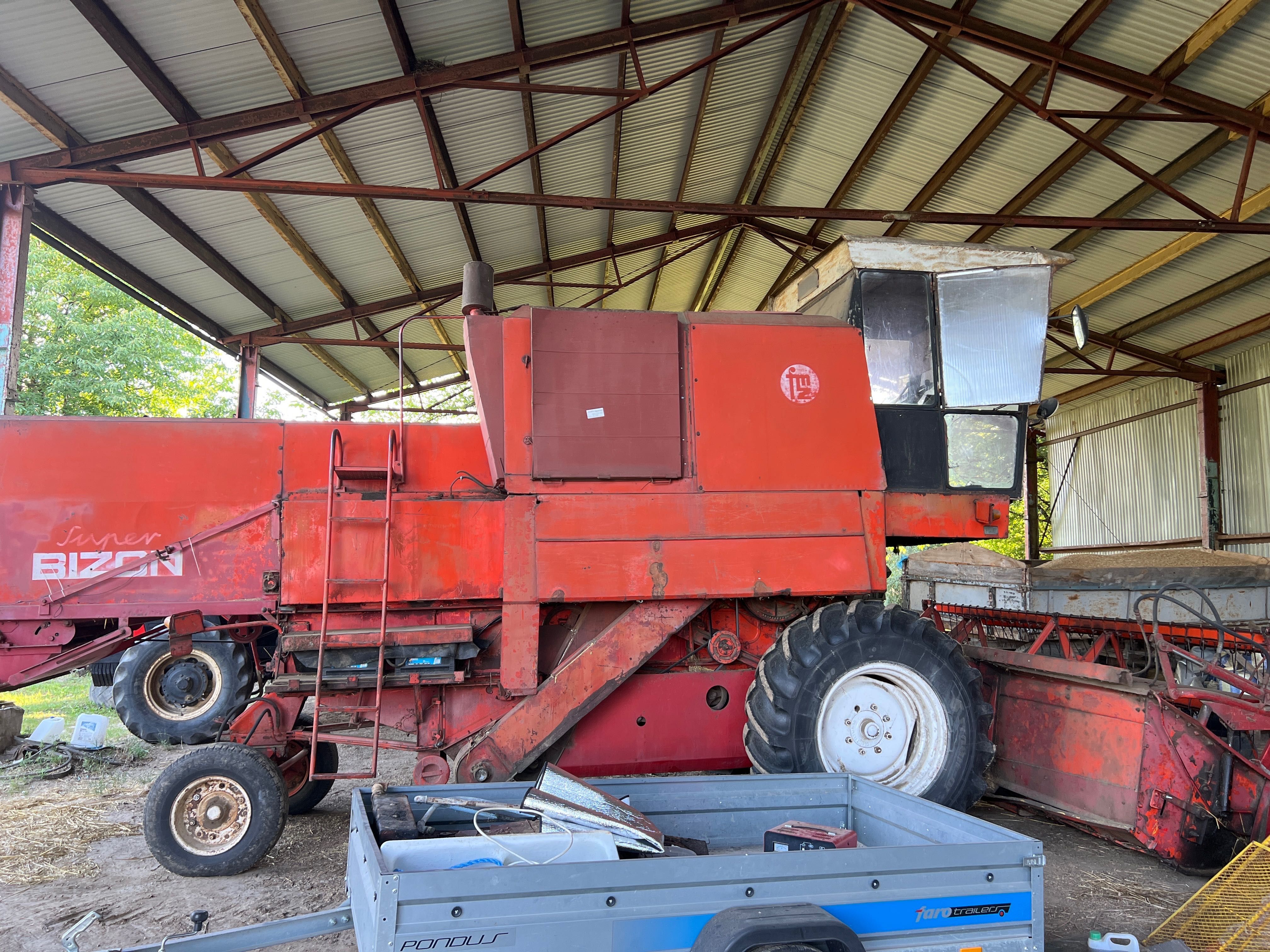 Sprzedam kombajn i traktor MTZ