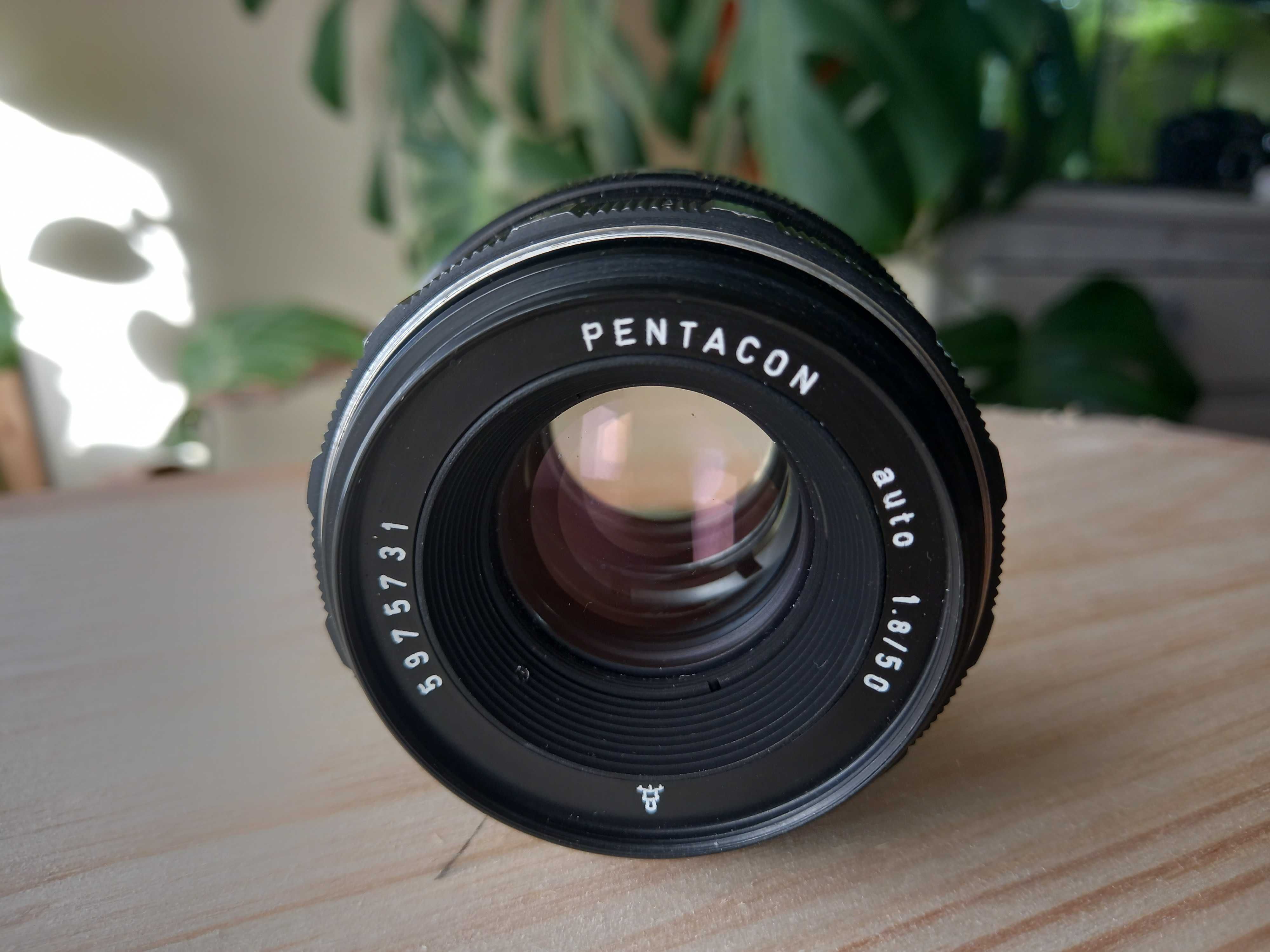 Pentacon 50mm f/1.8 M42