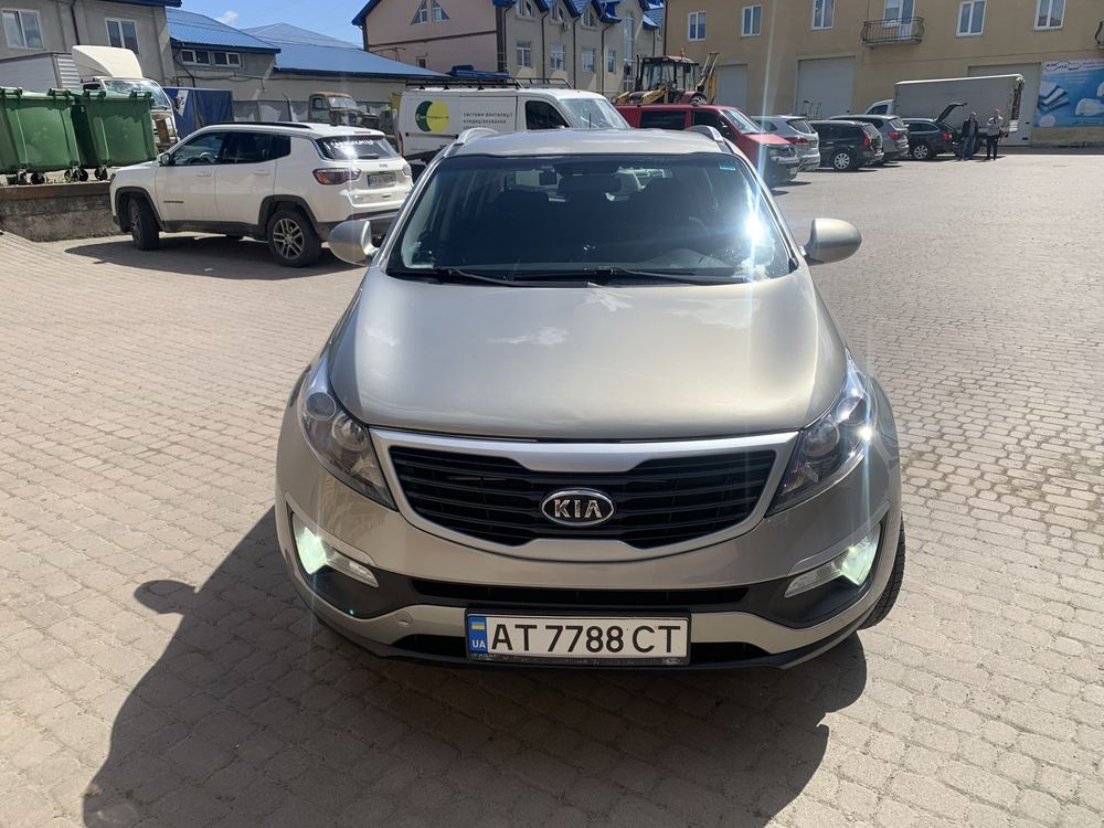 Продам Kia Sportage