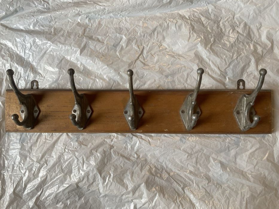 Вінтажна вішалка для одягу часів ссср