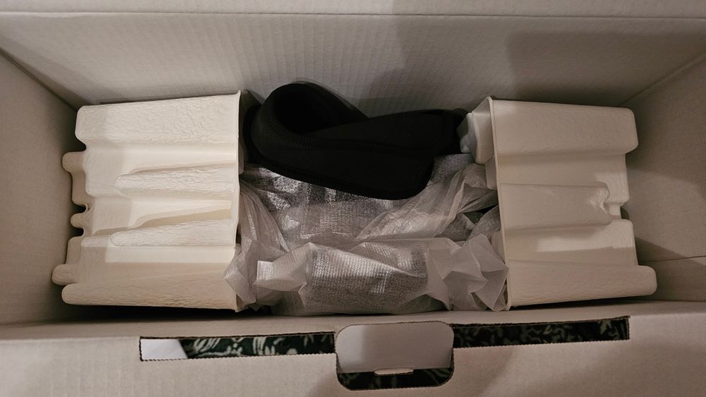 Playstation 5 825Gb (+2 jogos)