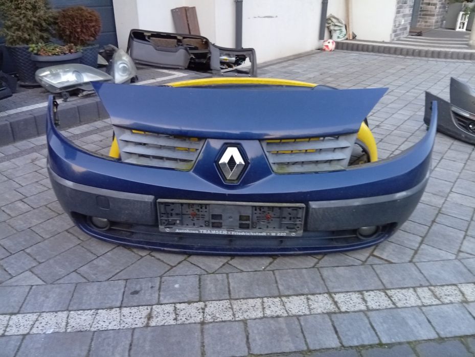 Scenic II Zderzak Przód Przedni