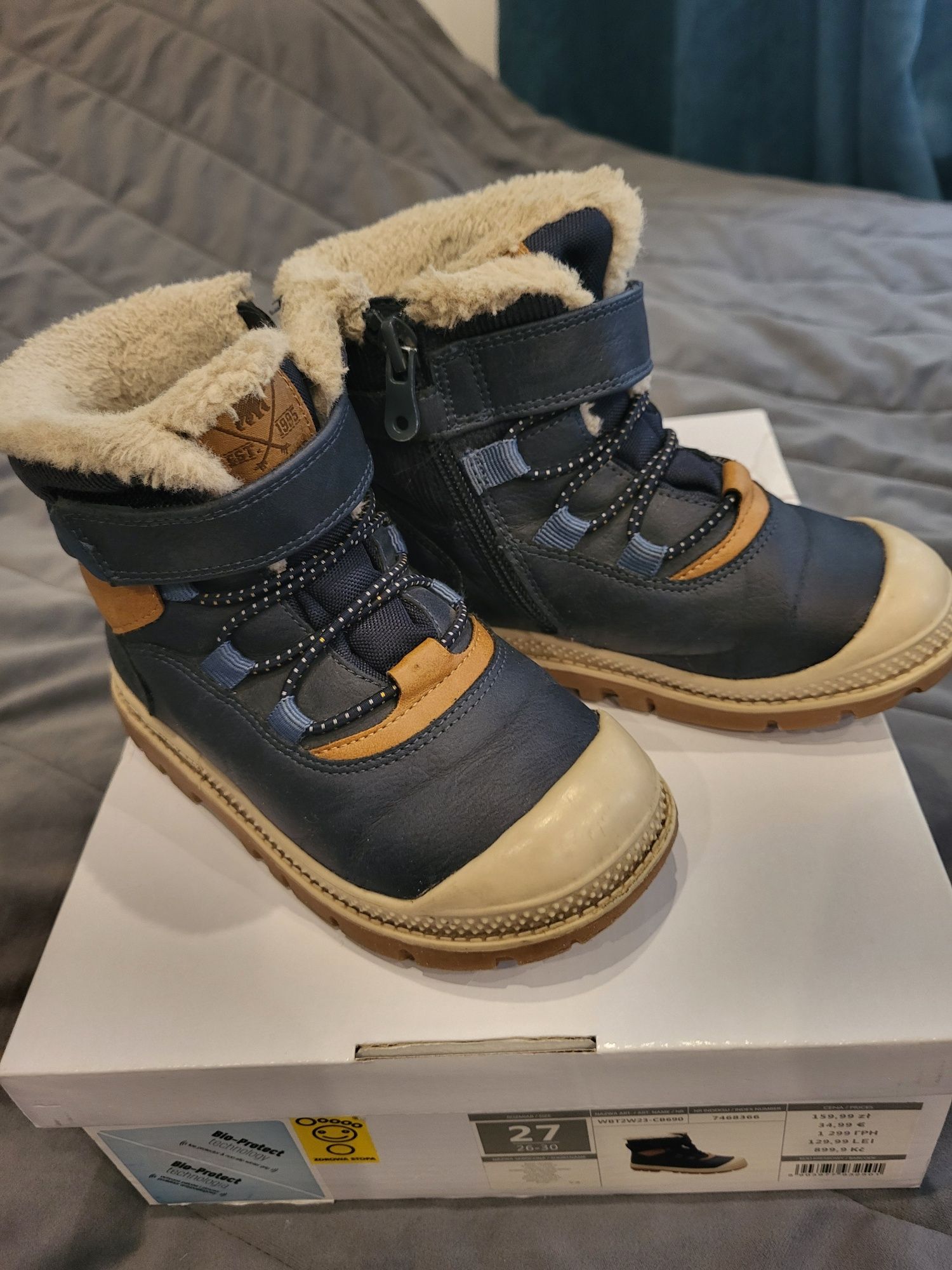 Buty ocieplane zimowe 27 rozm.