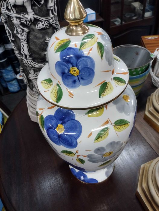 Jarrão floral português