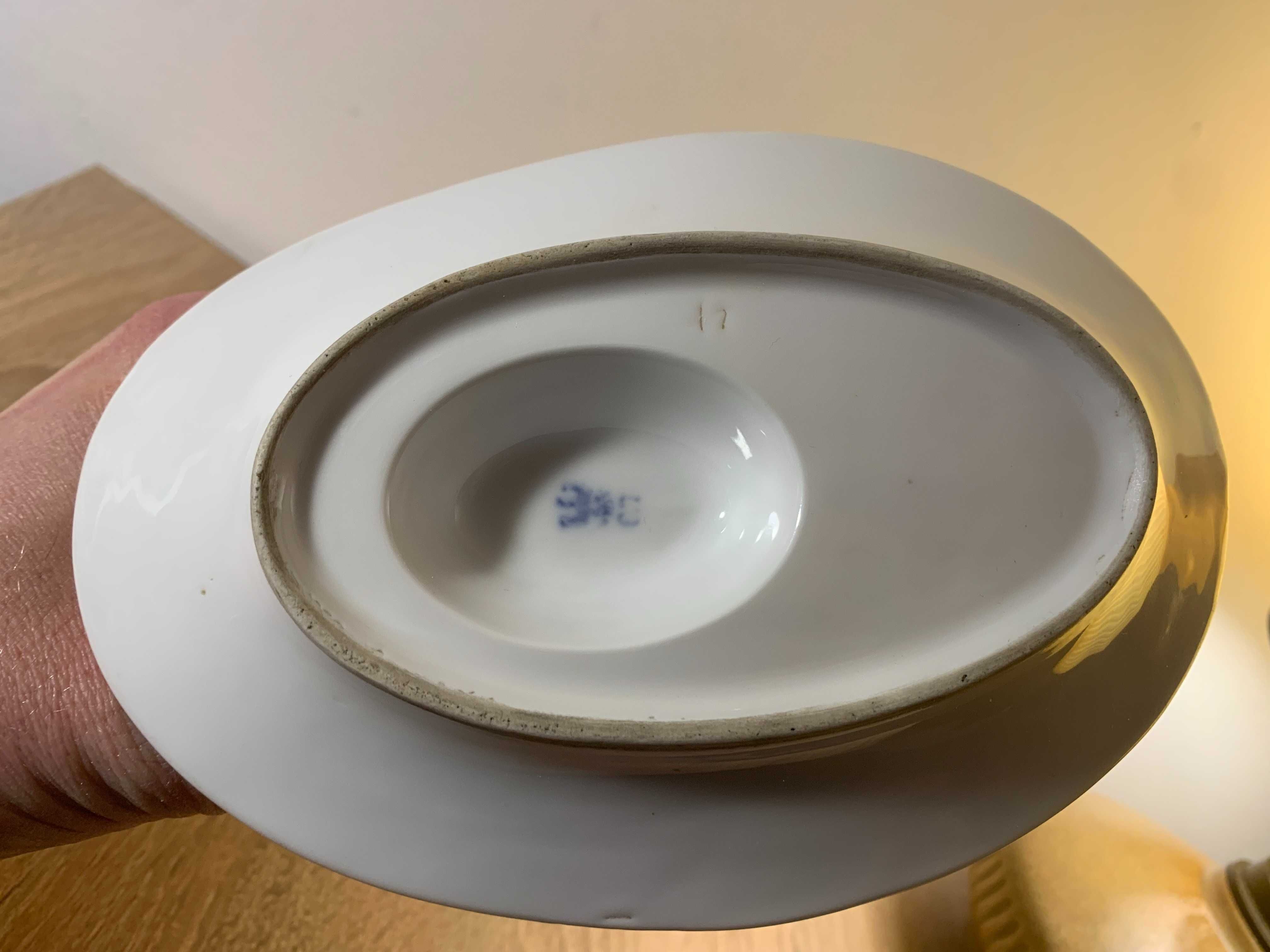 Sosjerka porcelanowa orzeł C.T. Carl Tielsch 2455, antyk