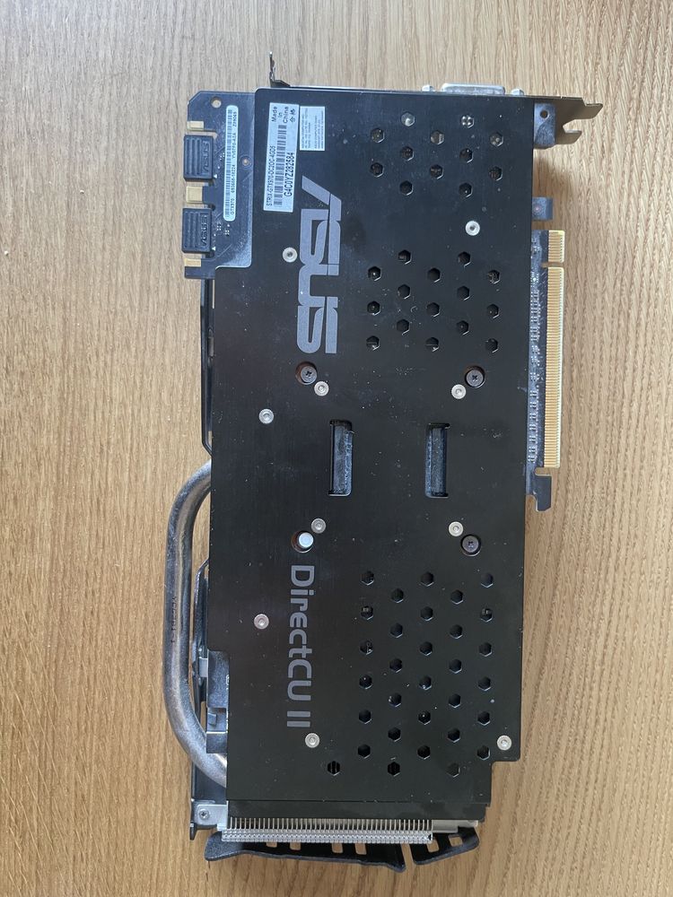 Видеокарта Asus GeForce GTX 970 Strix