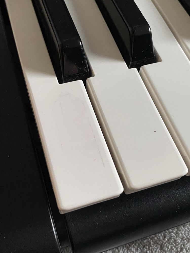 Keyboard Yamaha YPT-210