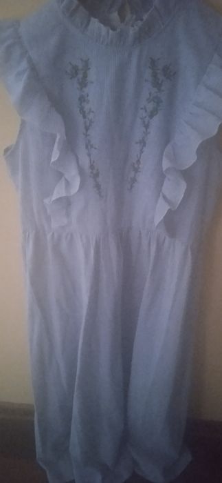 Sukienka długa w rozmiarze L