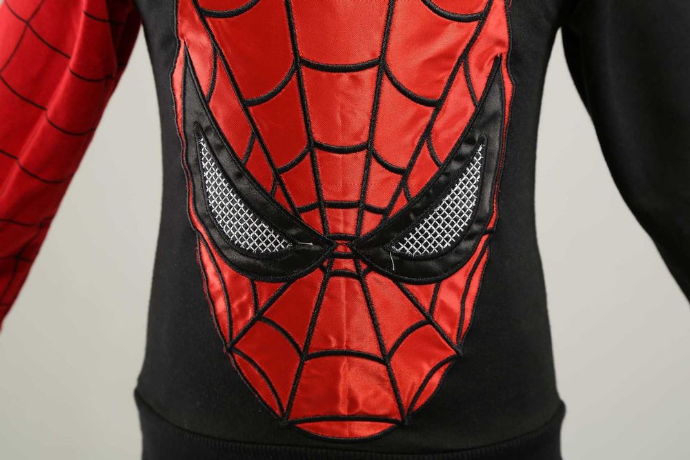 Stylowy kostium Spider-Mana dla chłopca