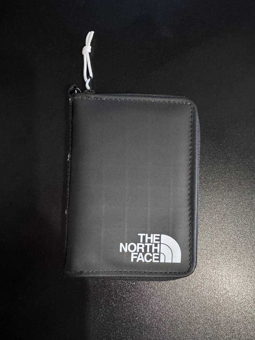 Czarny męski portfel The North Face nieużywany