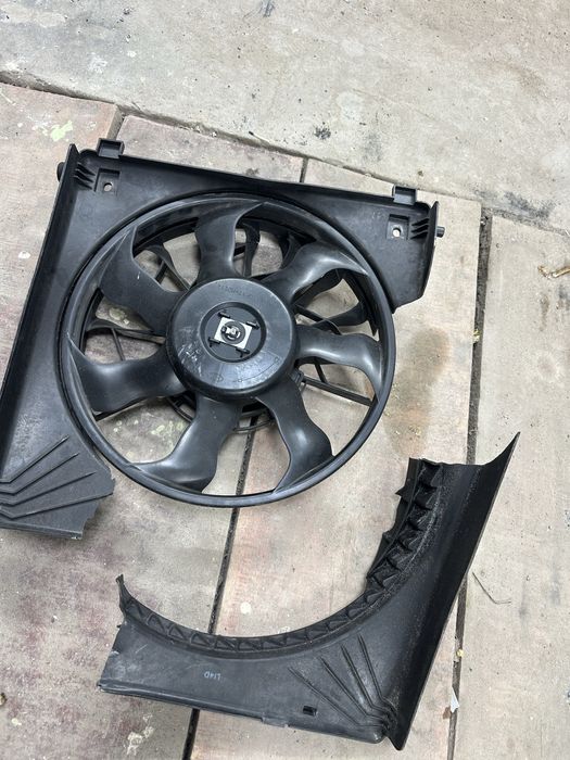 Вентилятор, радіатора кондиціонера тесла s