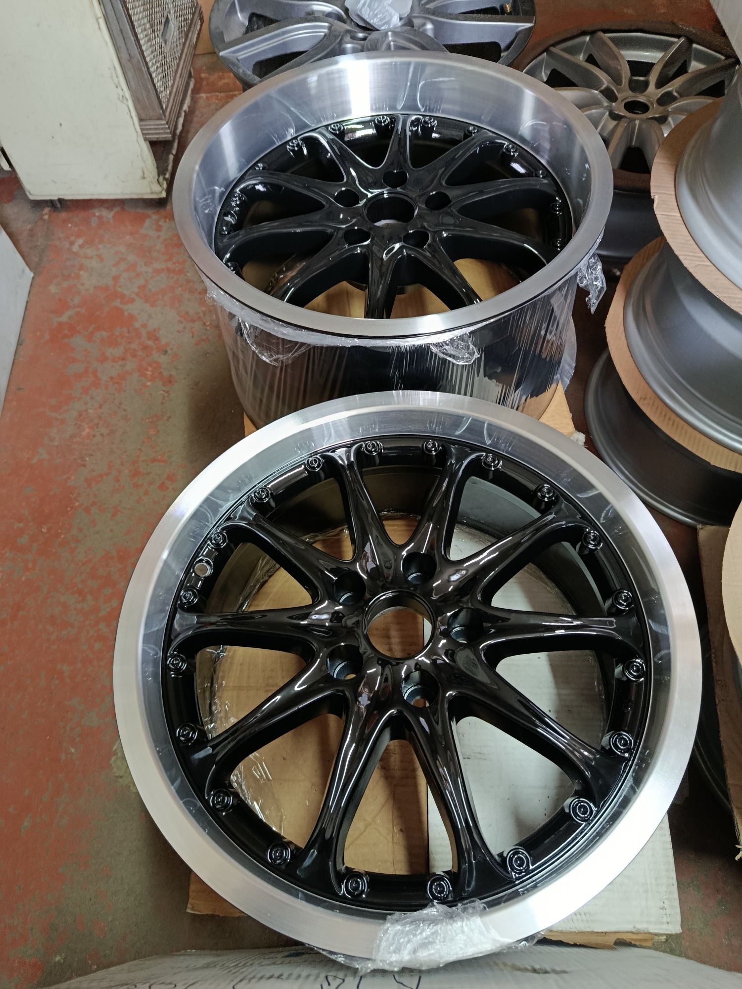R17. Диски Різноширокі Мерседес. VAG. BBS. AUTEC, RH