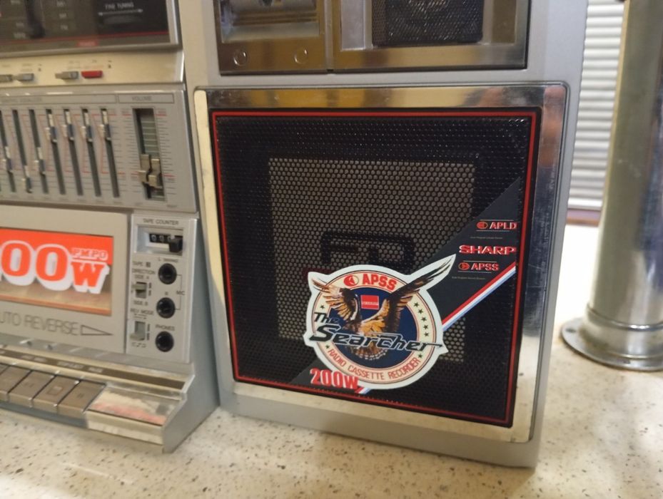 Переносная магнитола Sharp WF-939