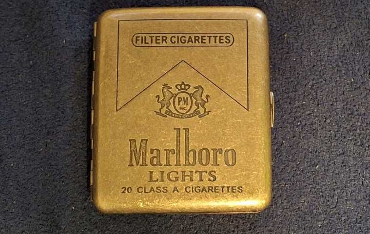 Papierośnica Mosiężna Marlboro