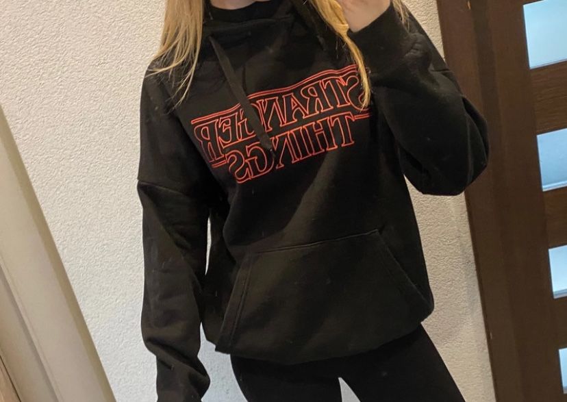 Bluza Czarna Stranger Things