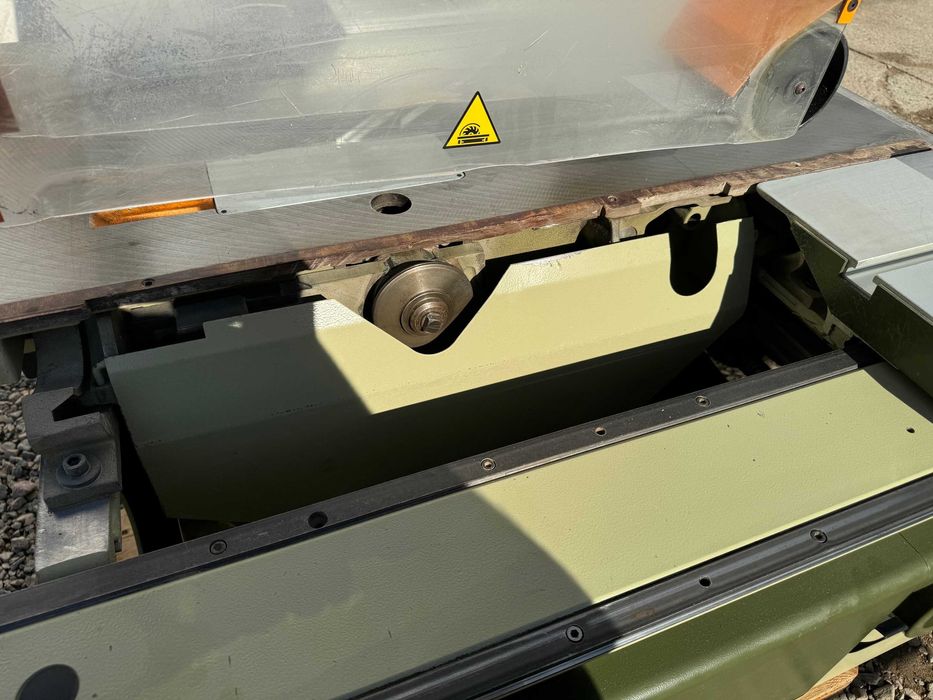 Piła formatowa pilarka do drewna SCM SI 16 W