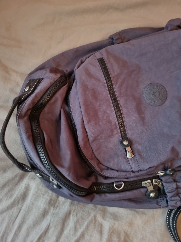 Plecak Kipling model Clas Soeul niebieski granatowy