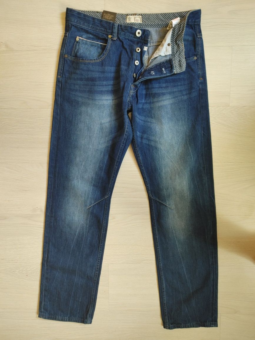 Продам  новые джинсы Firetrap 34/36